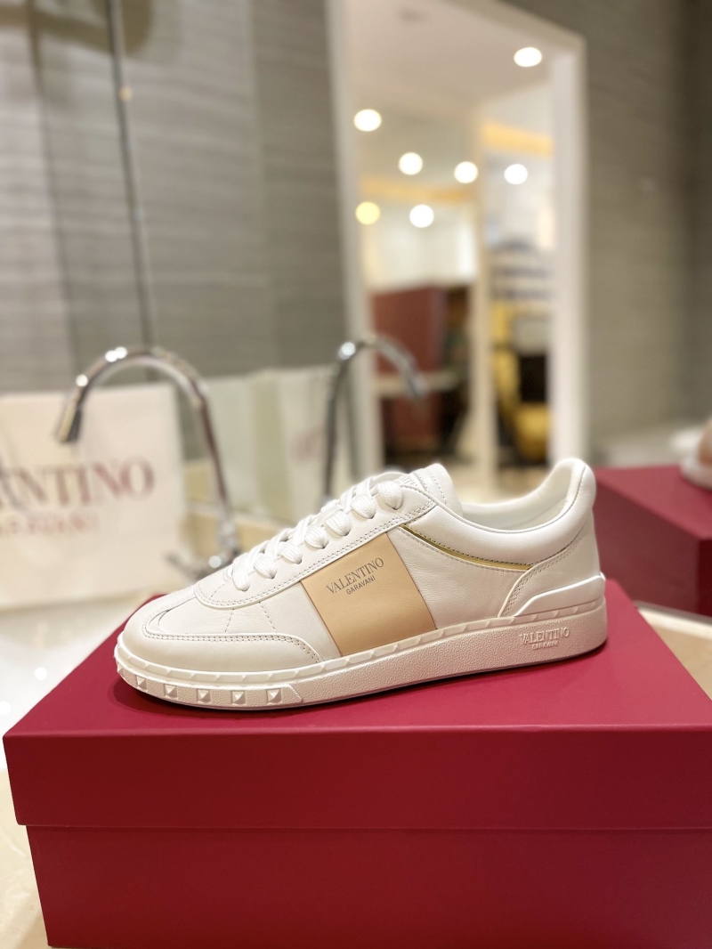 Valentino Sneakers